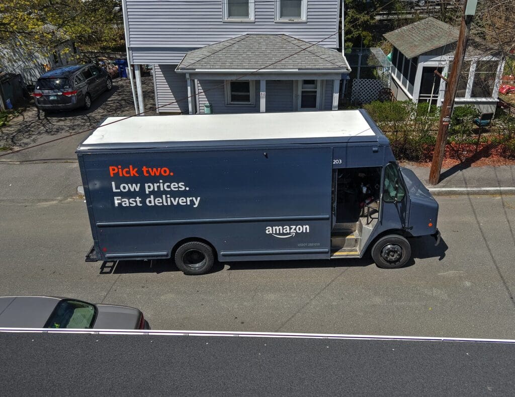 Accidente de camión de entrega de Amazon