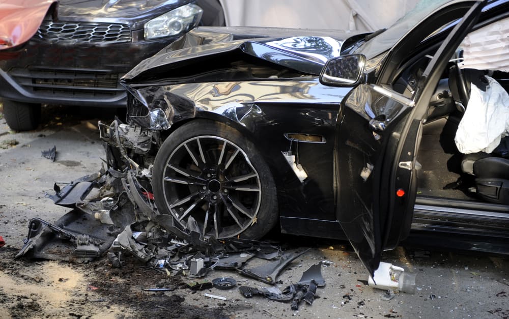 Abogado de accidentes de carro en Overlea